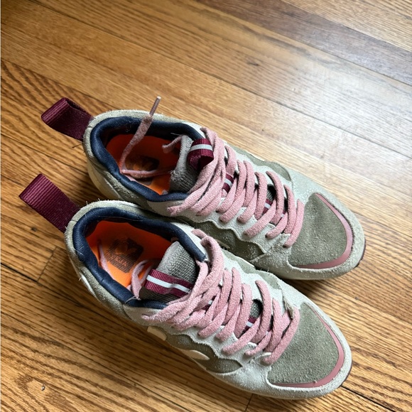 Veja Women's Sneakers - Gray, Pink, and Cream - Picture 2 of 4